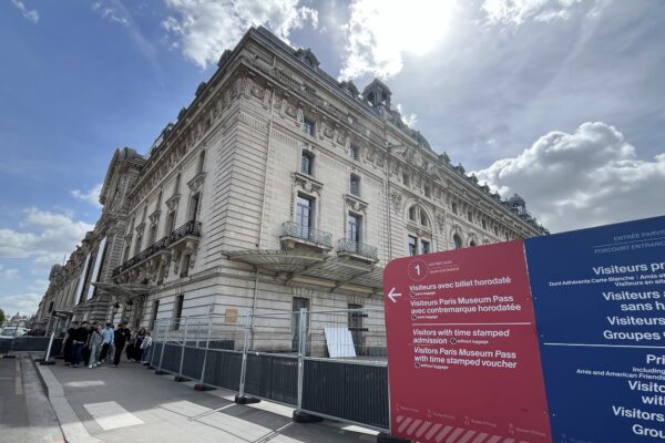 オルセー美術館　入口　2026-28